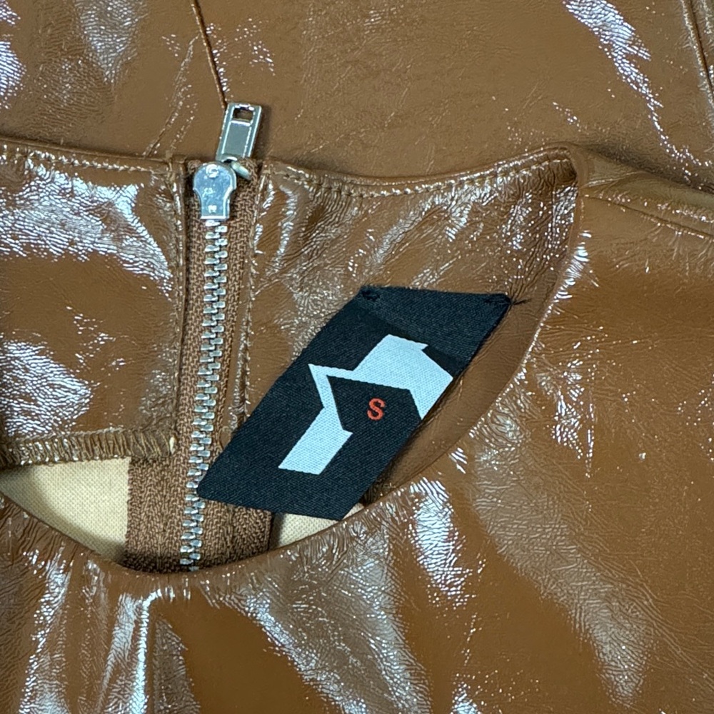So Real GSUWOO Brown Patent Faux Leather Asymmetrical Tank Top size Small - Picture 5 of 10